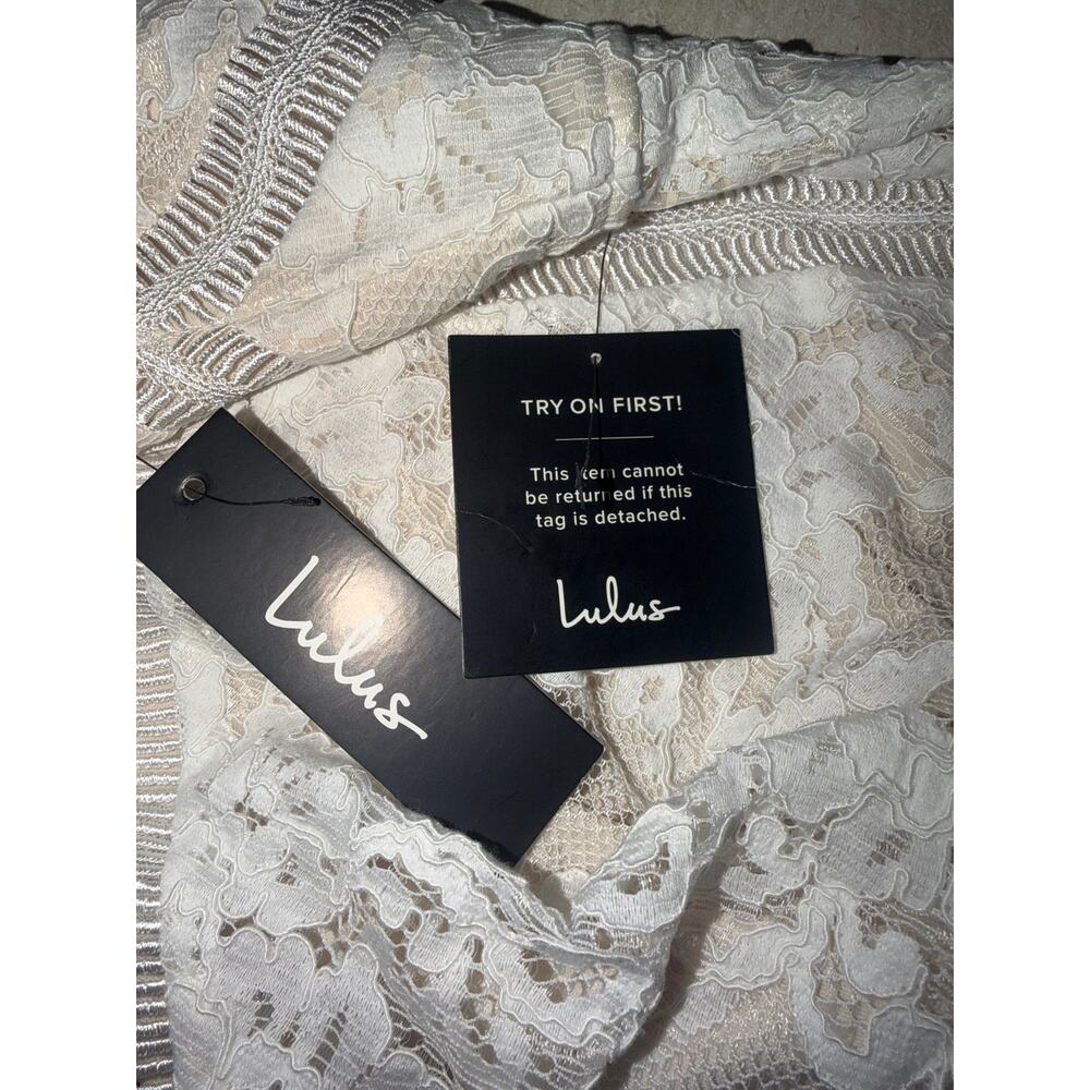Lulus women’s NWOT white lace strapless mini dress - Picture 7 of 15